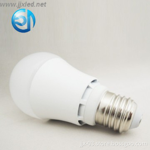 high quality CE&ROHS high power factor LED bulb use in living room